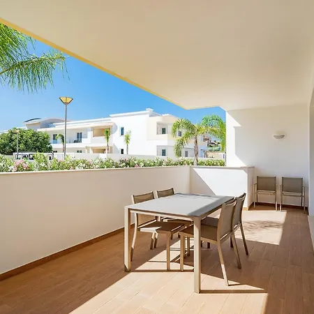 Stylish Apartment - Vila Ancora - Porto De Mos Apartment *